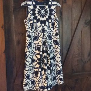 A pea in the pod maternity dress